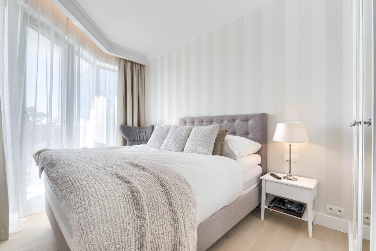One-Bedroom Deluxe Apartment with Sea View 412C