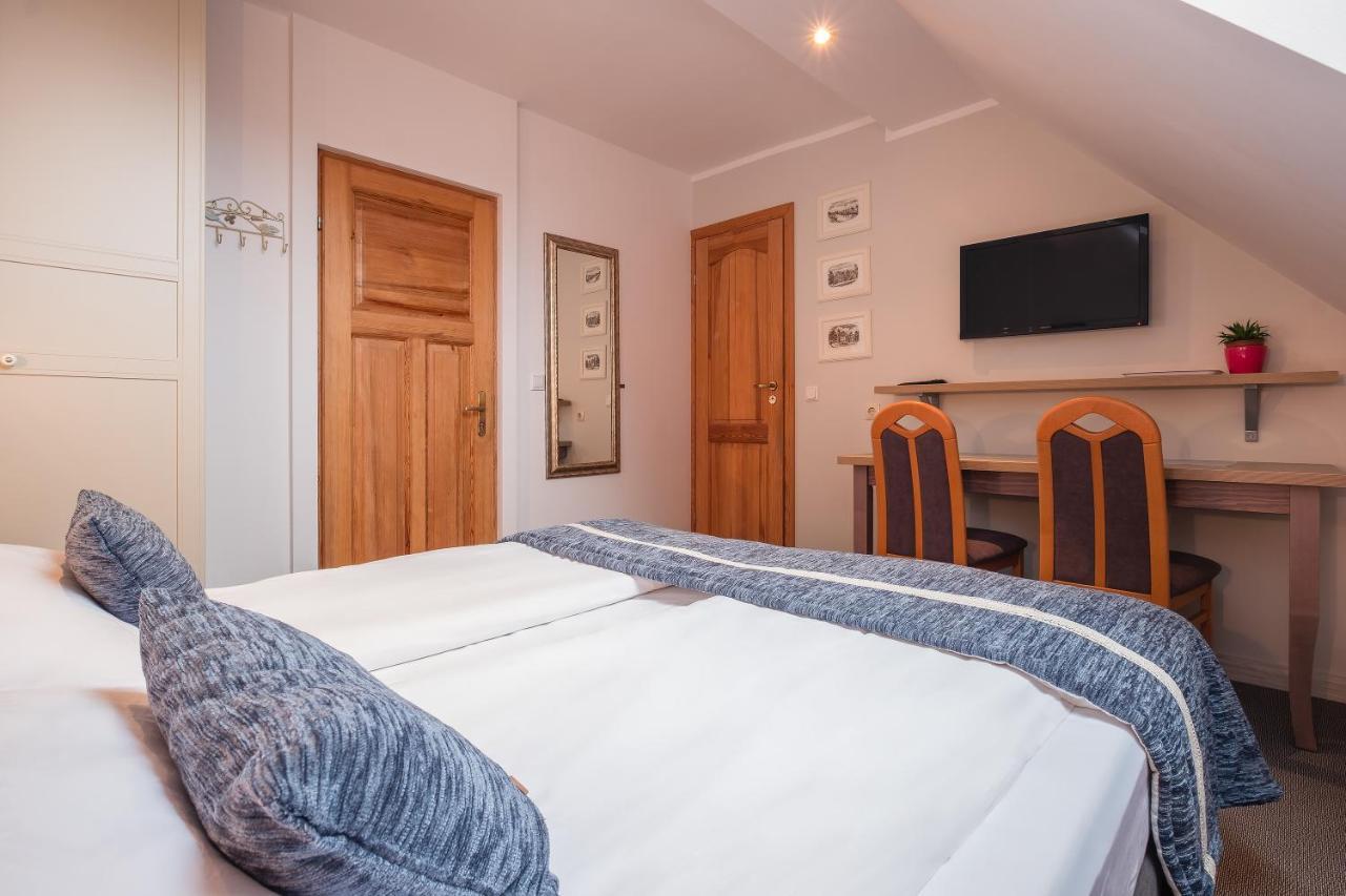 Double Room,1003262220:JPEG