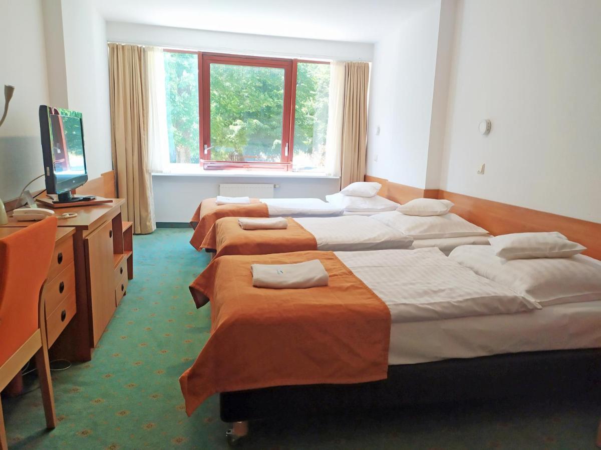 Triple Room,1066847122:JPEG