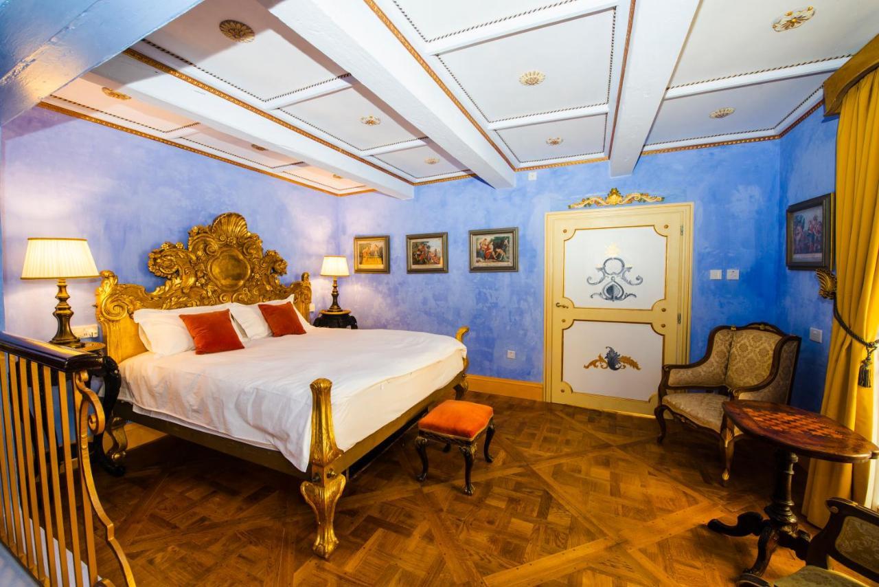 Queen Room Disability Access
