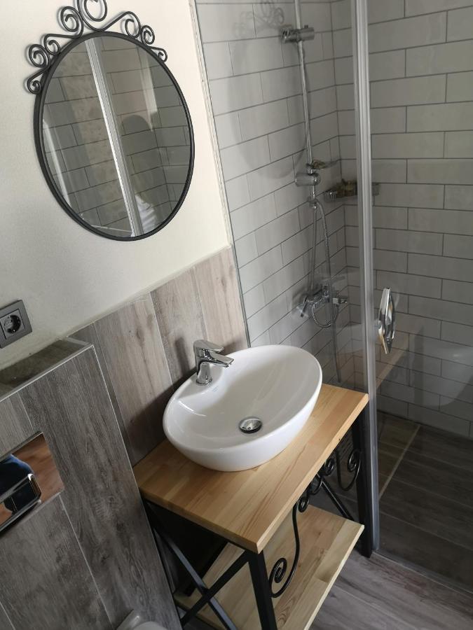 Standard Single Room,1013704840:JPEG