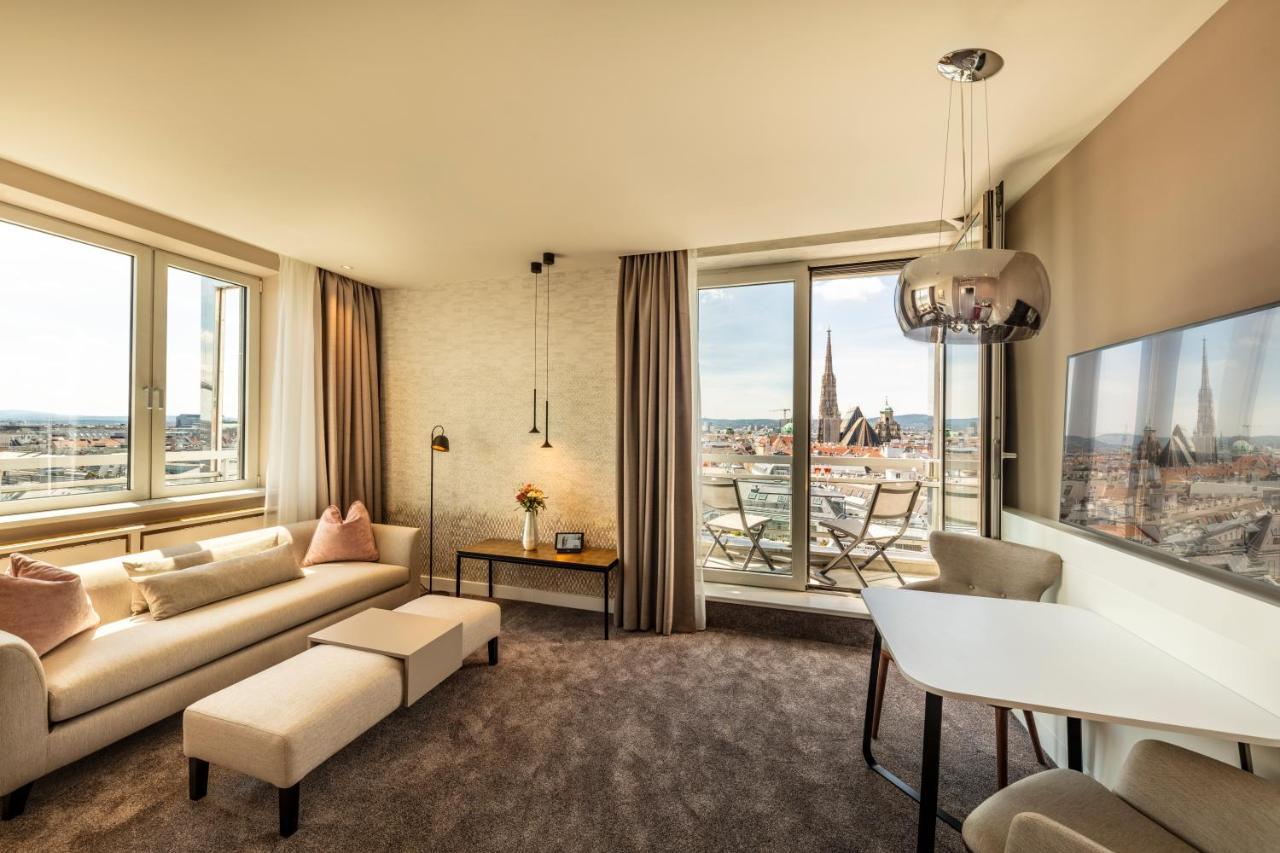 Suite St Stephen's Cathedral View
