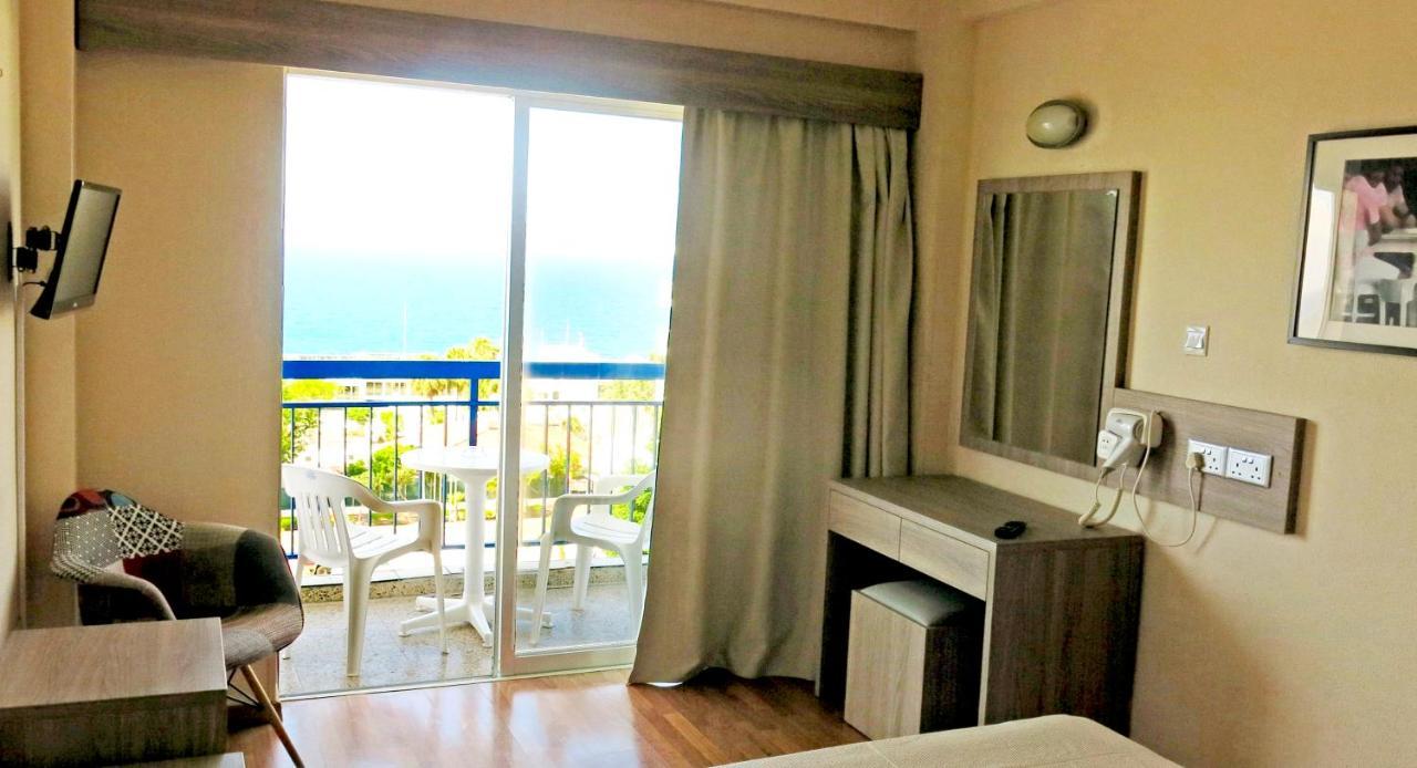 Single Room Pool View
