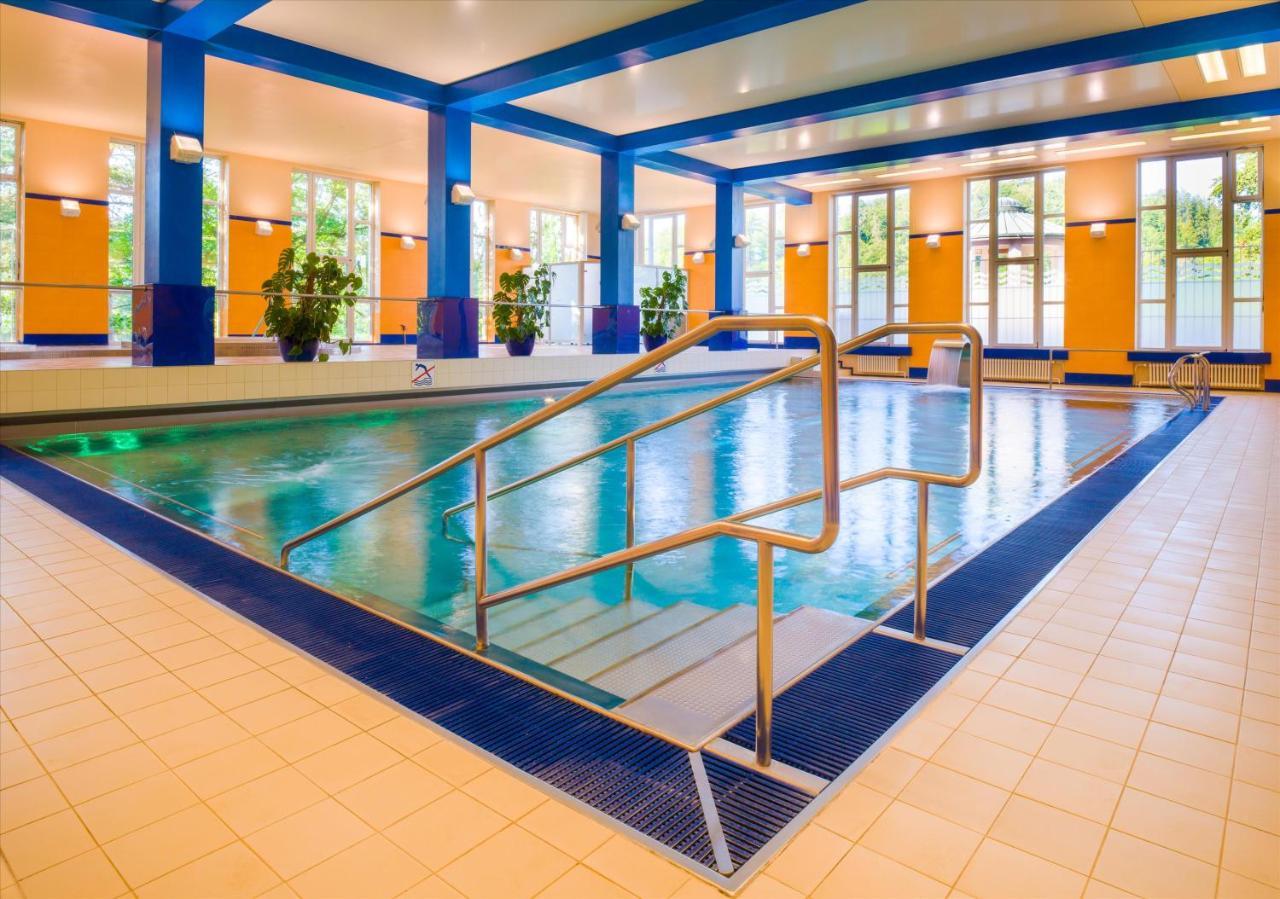 Pokój jednoosobowy typu Superior z dostępem do centrum odnowy biologicznej i fitness