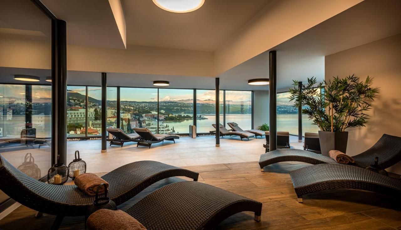 Superior Double Room Sea View Moments Two