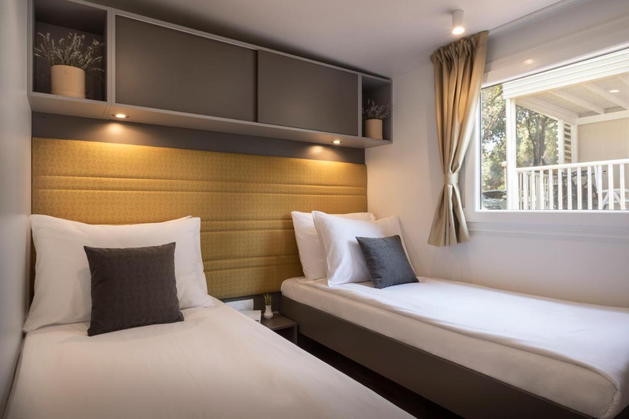 Superior Mobile Home Relax