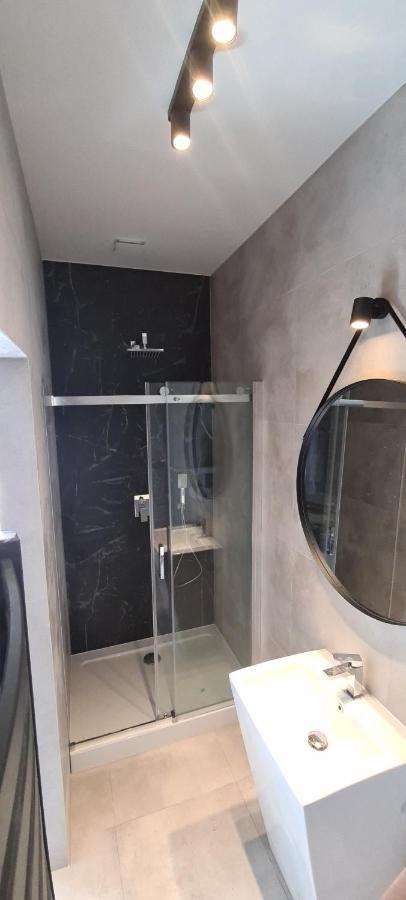 Deluxe Double Studio,1013334340:JPEG