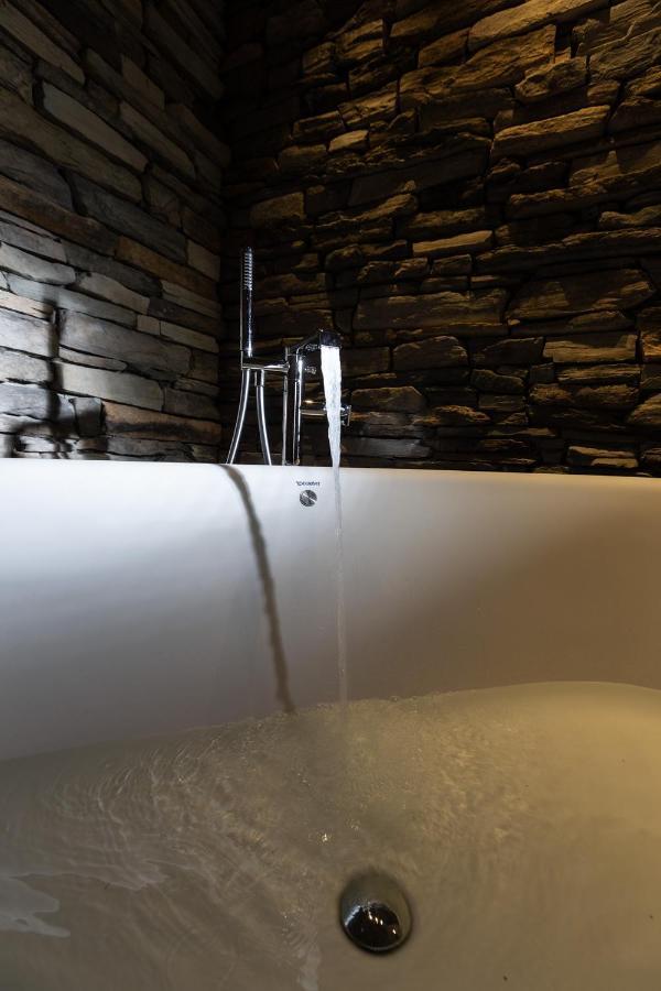 Apartament typu Suite z wanną z hydromasażem