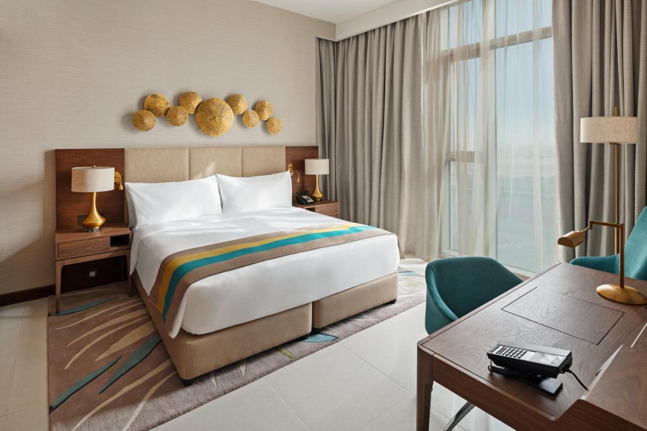 One-Bedroom Suite Pool View