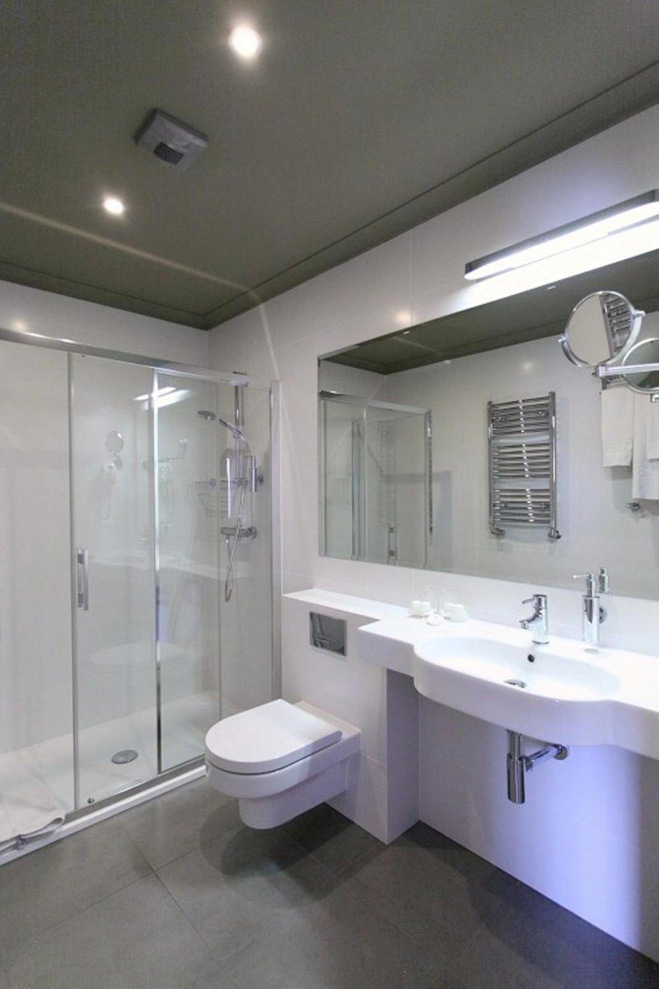 Twin Room - Non-Smoking,1026844183:JPEG