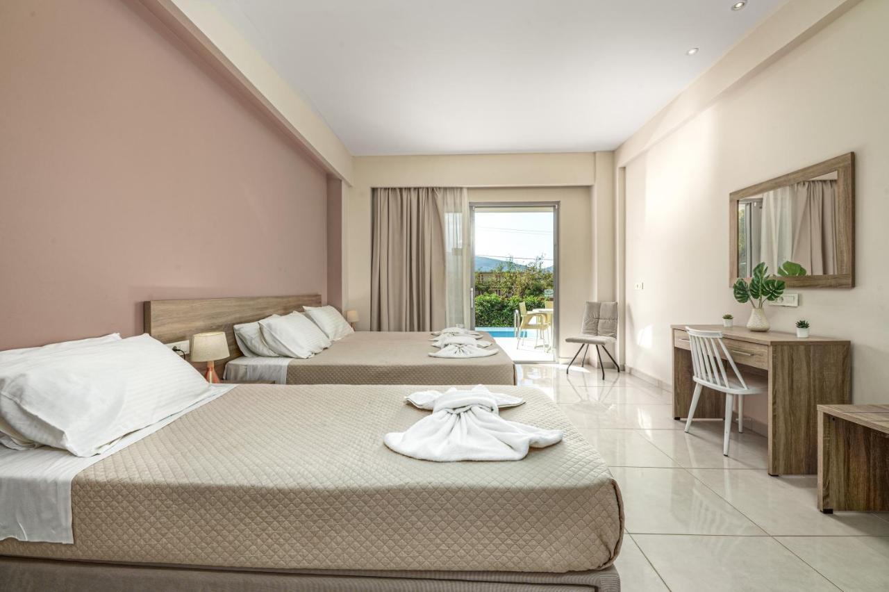 Junior Suite Private Pool