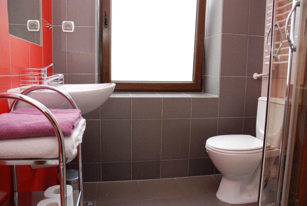 Triple Room with Private External Bathroom,1033197932:JPEG