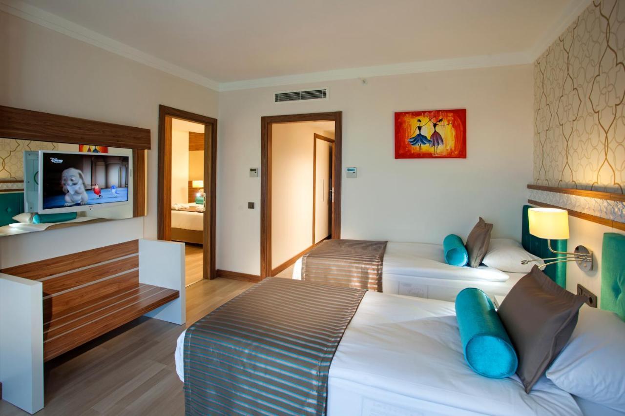 Deluxe Family Suite,677594484:JPEG