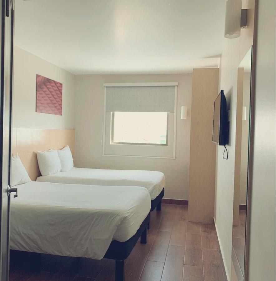 Standard Double Room Two Single Beds