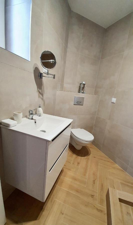 Pokój Dwuosobowy z balkonem