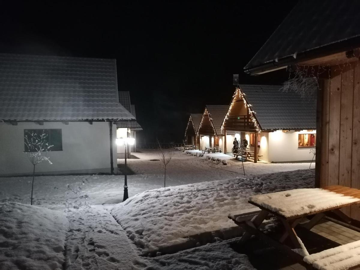 Superior Chalet,1261111819:JPEG