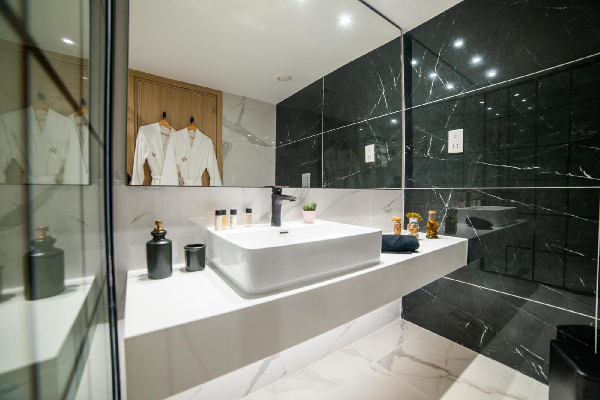 Junior Sea View Suite Jacuzzi