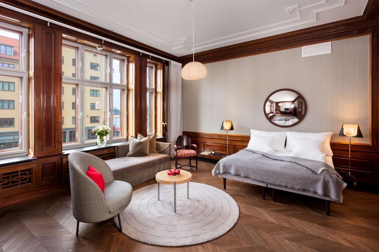 Junior King Suite City View