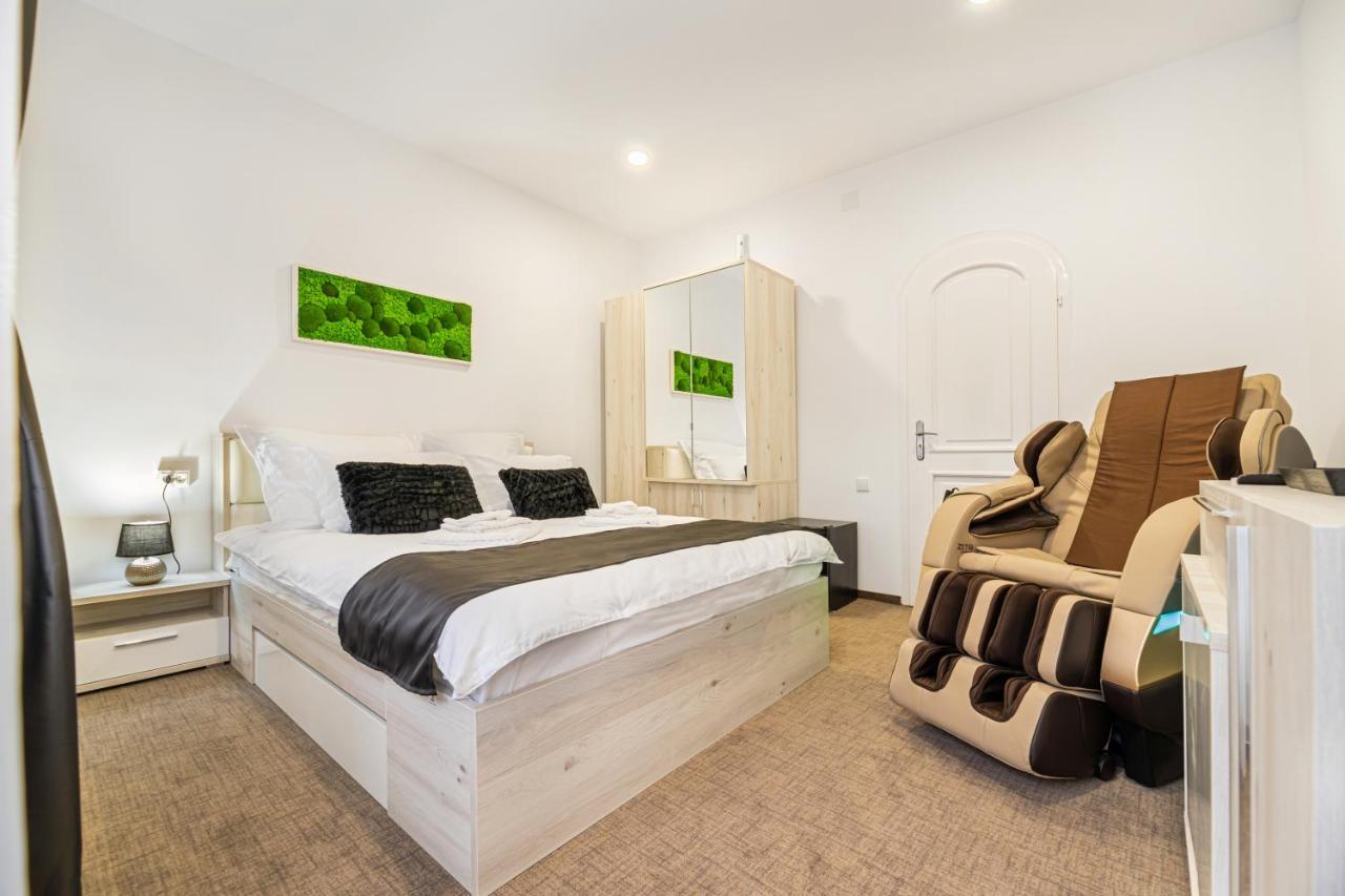 Deluxe Double Room Balcony