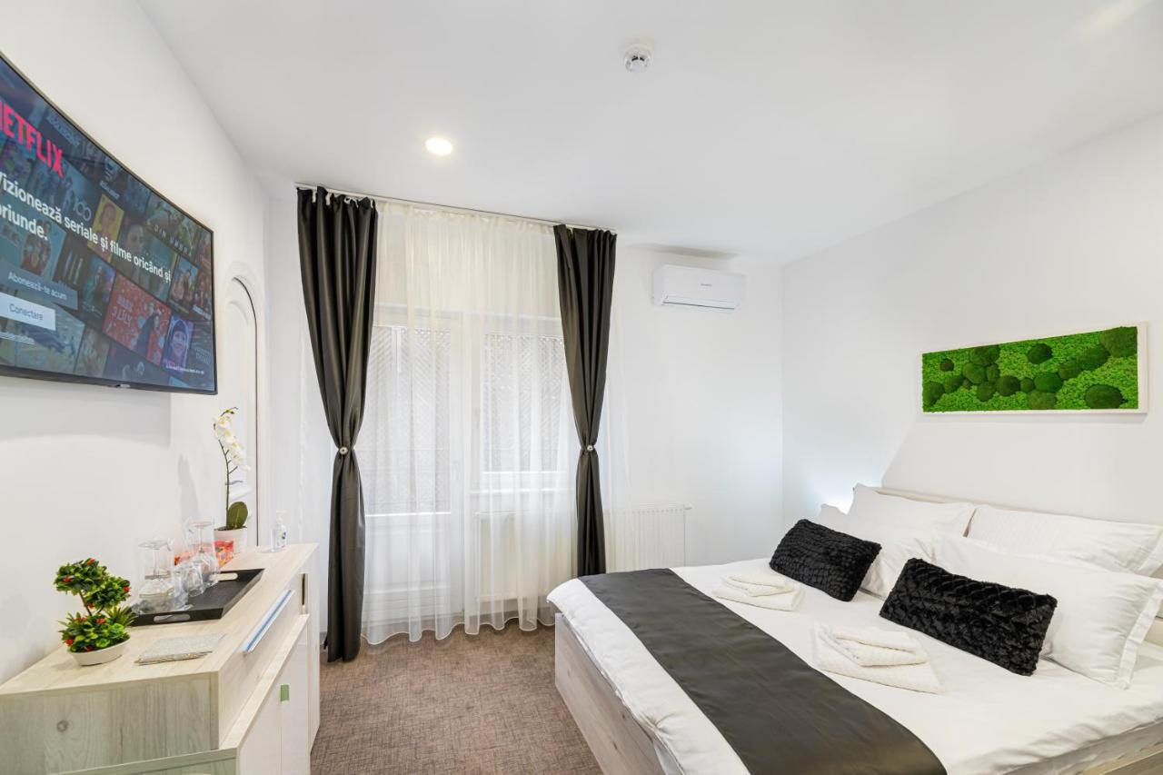 Deluxe Double Room Balcony