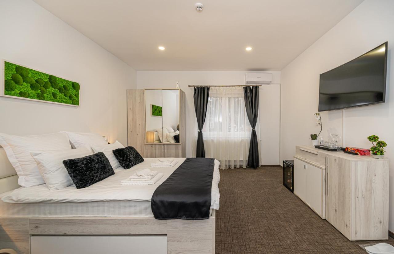 Deluxe Double Room Balcony