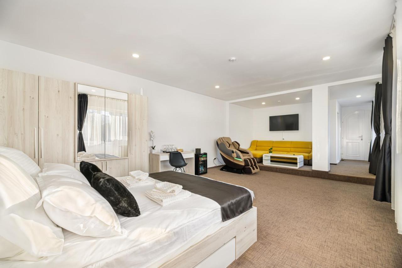 Junior Suite Balcony