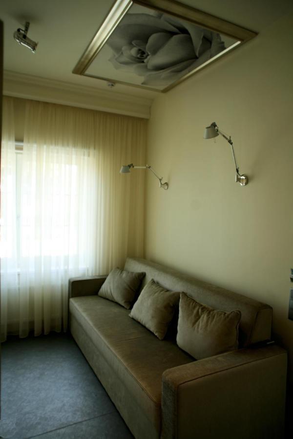 Design studio apartment