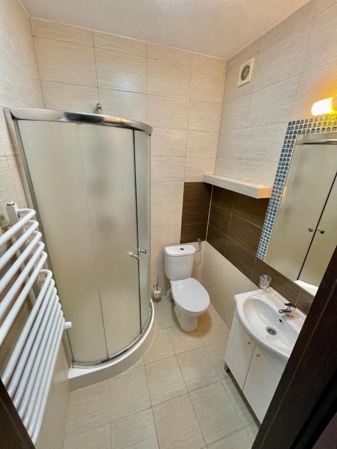 Triple Room,1089508838:JPEG