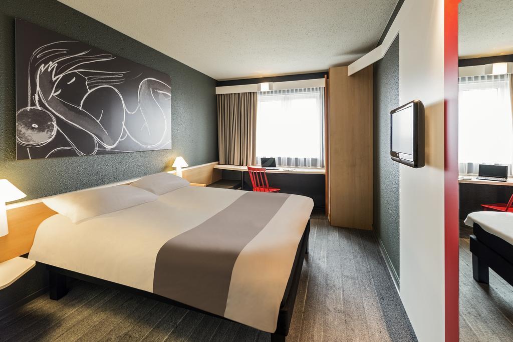 Standard Double Room,1292156539:JPEG