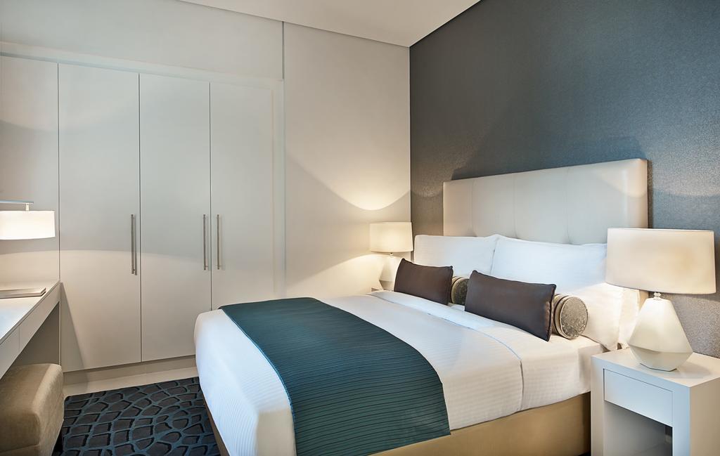 Two Bedroom Suite kitchenette City Skyline View