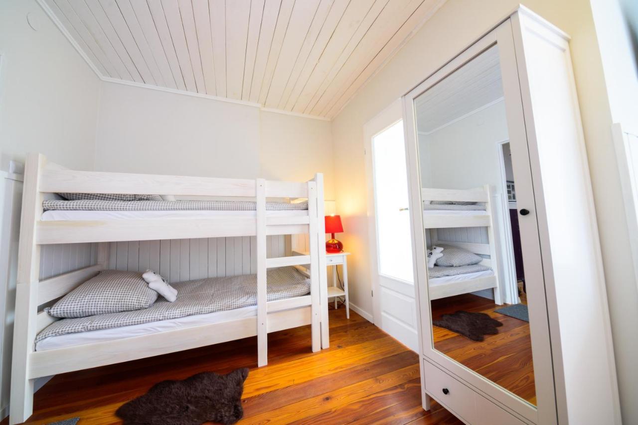 Family Room with Bathroom,1101438441:JPEG