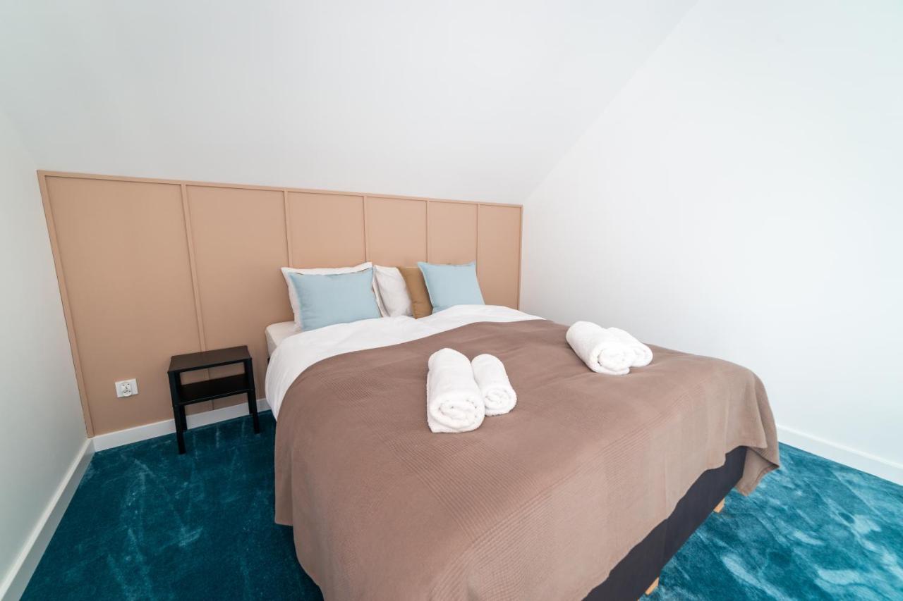 Quadruple Room with Balcony,1660382105:JPEG