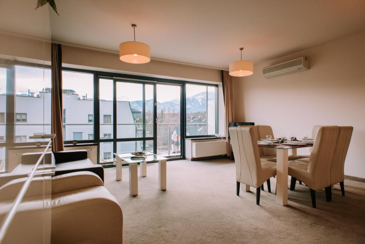 Apartament z 2 sypialniami i widokiem na góry