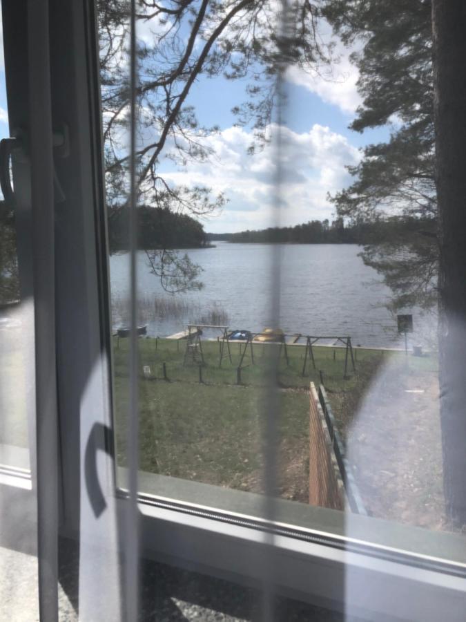 Apartment with Lake View,1105409472:JPEG