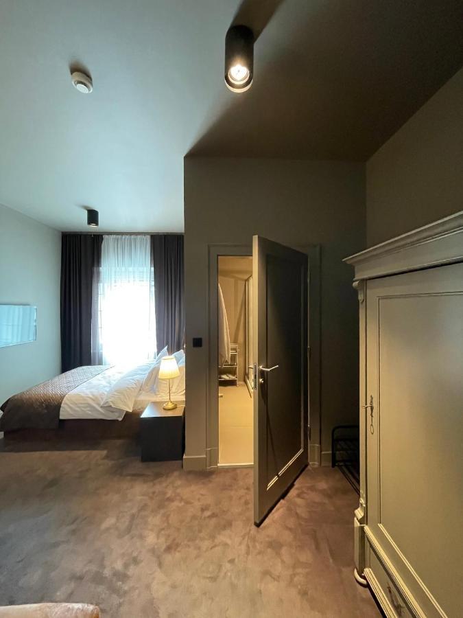 Deluxe Double Room with Shower,1105878999:JPEG