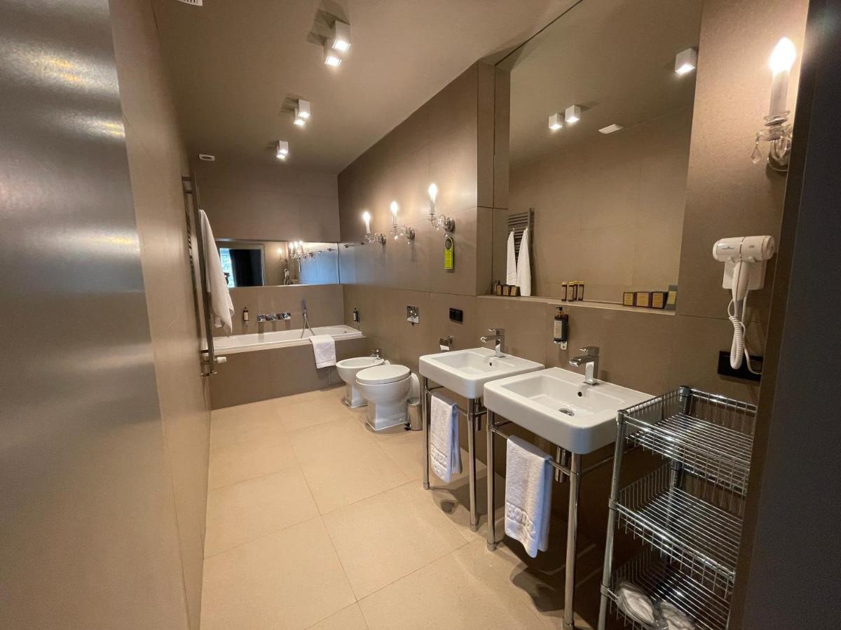 Suite with Garden View,1105865976:JPEG