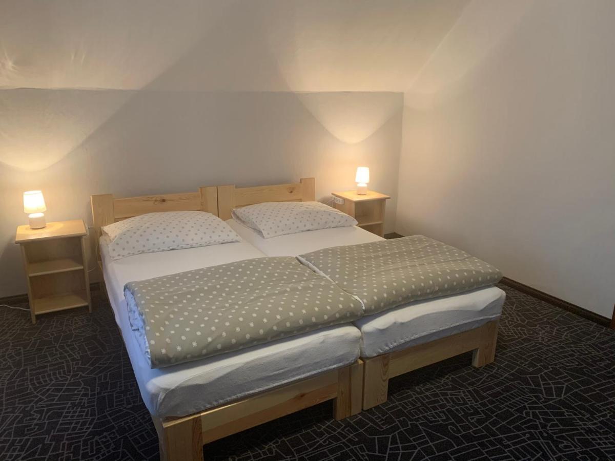 Double Room with Extra Bed,1112990052:JPEG