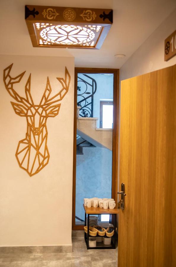 Deluxe Triple Room with Kitchenette and Mountain view,1113895929:JPEG