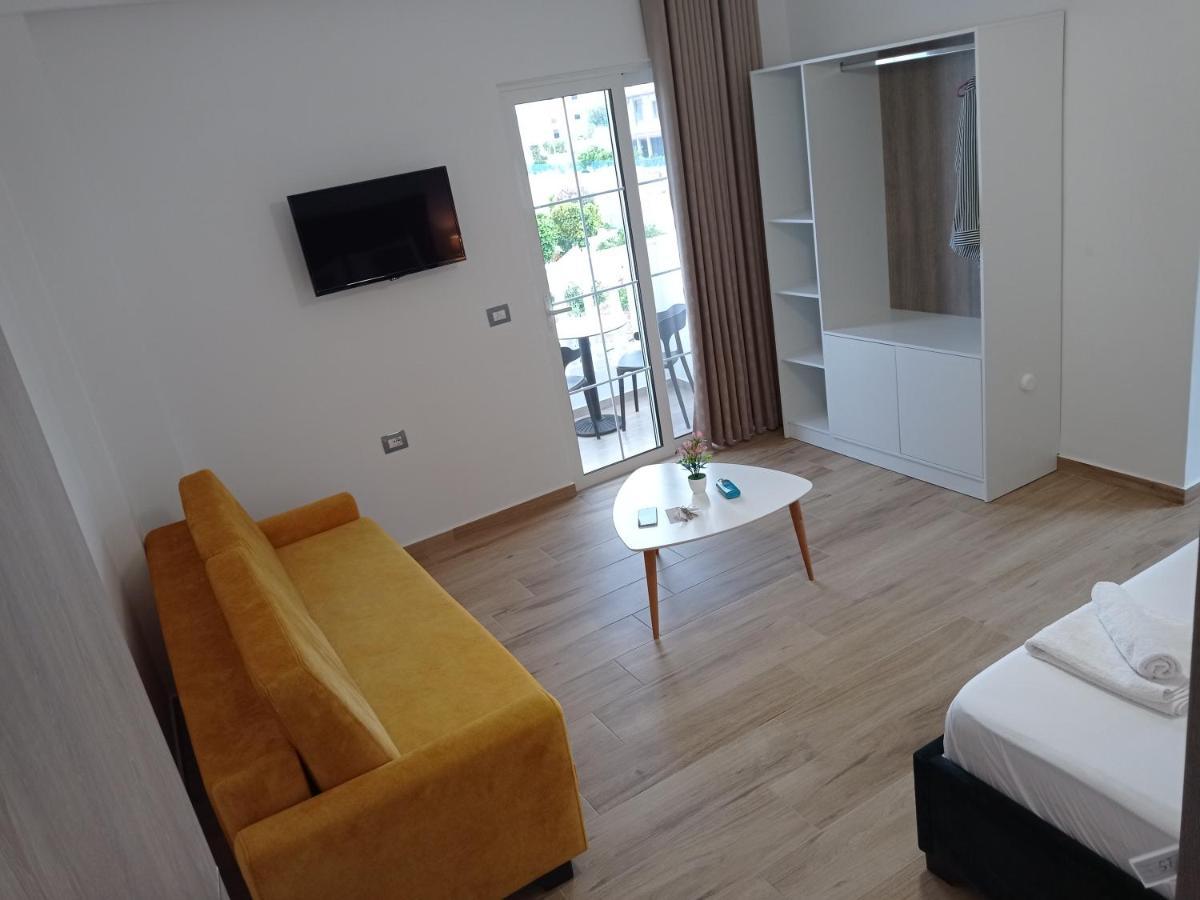 Deluxe Triple Room Sea View
