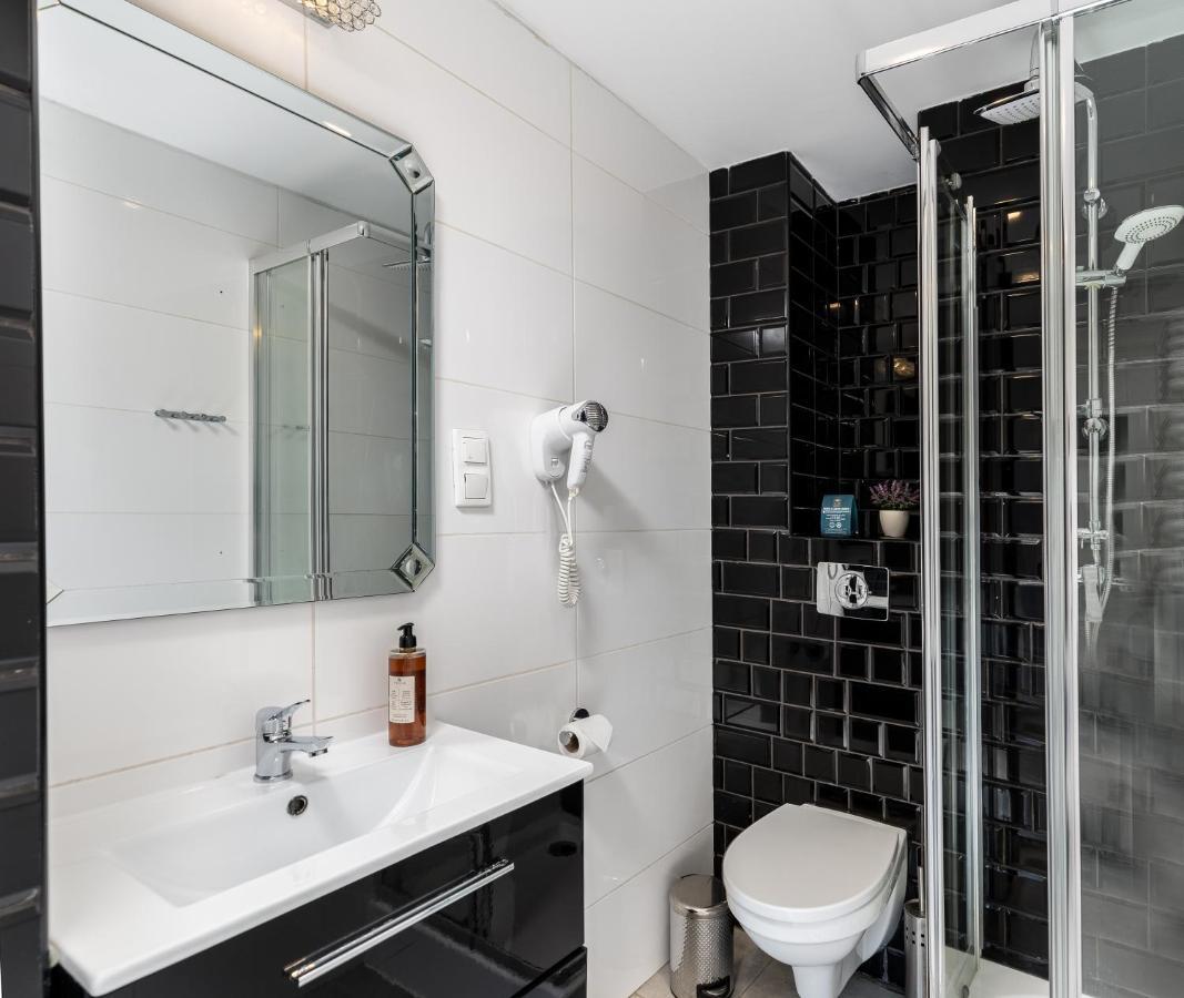 Apartament typu Deluxe Suite | łóżko typu king-size | taras 40 m² | klimatyzacja