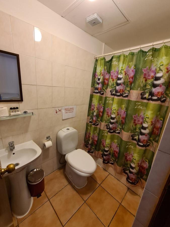 Budget Triple Room