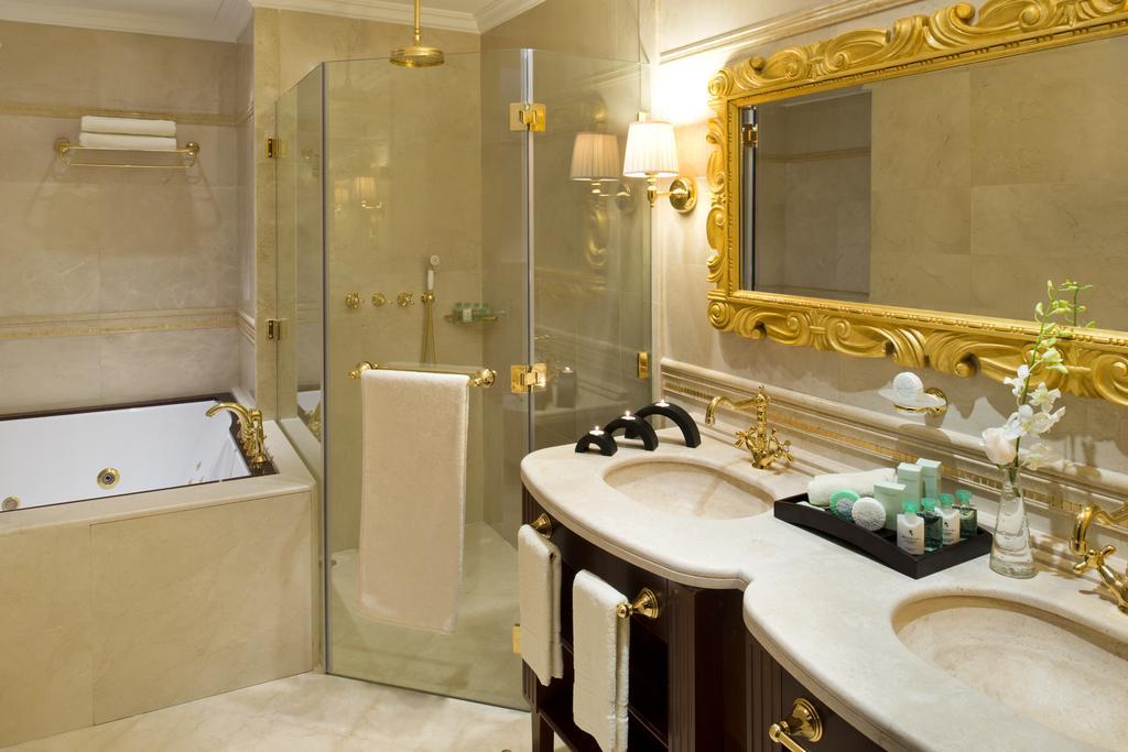 Royal Suite City View