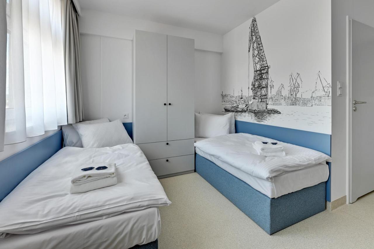 Studio Apartment,1124771481:JPEG