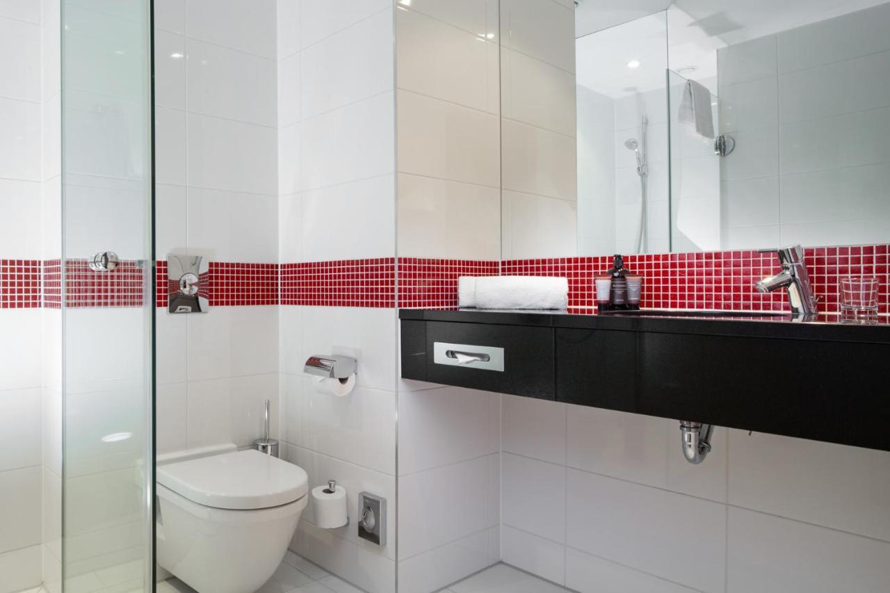 Apartament typu Executive Suite z bezpłatnym dostępem do salonu Executive Lounge