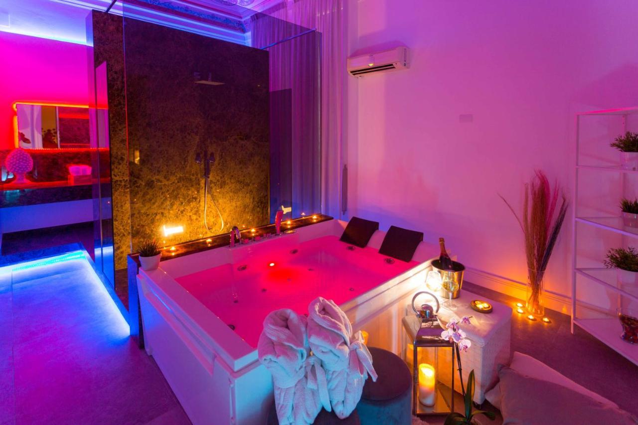 King Suite with Spa Bath,1125341610:JPEG