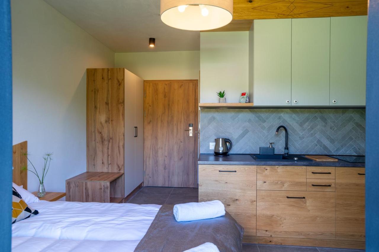 Double Room with Balcony,1126011177:JPEG