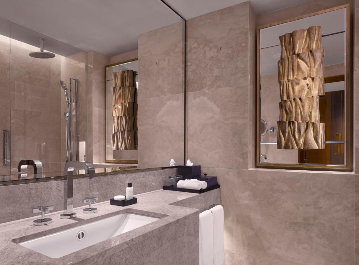 Przytulny pokój z łóżkiem typu king-size – piętro Mayfair