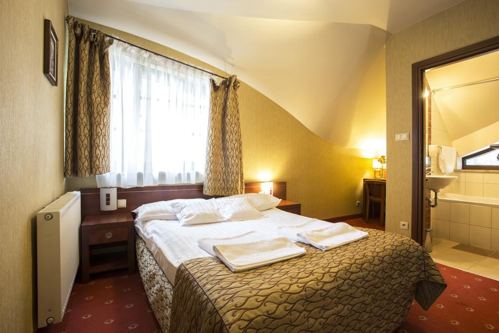 Double Room,141134613:JPEG