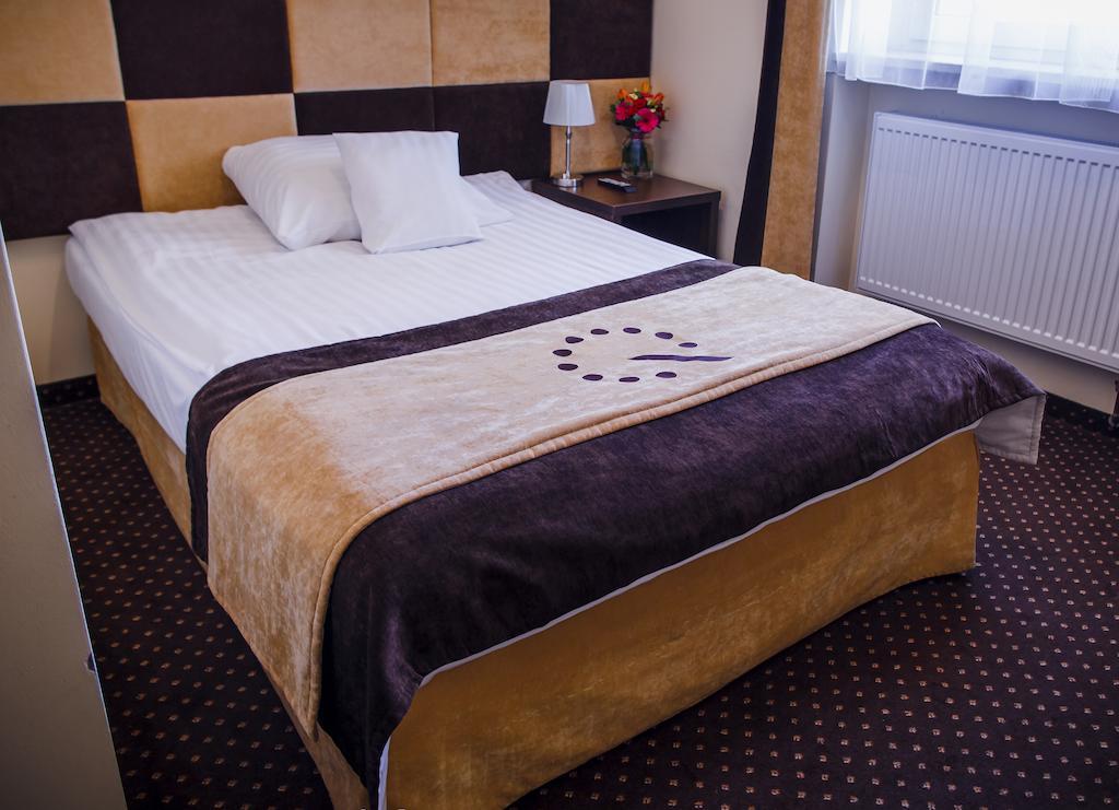 Double Room,1214133529:JPEG