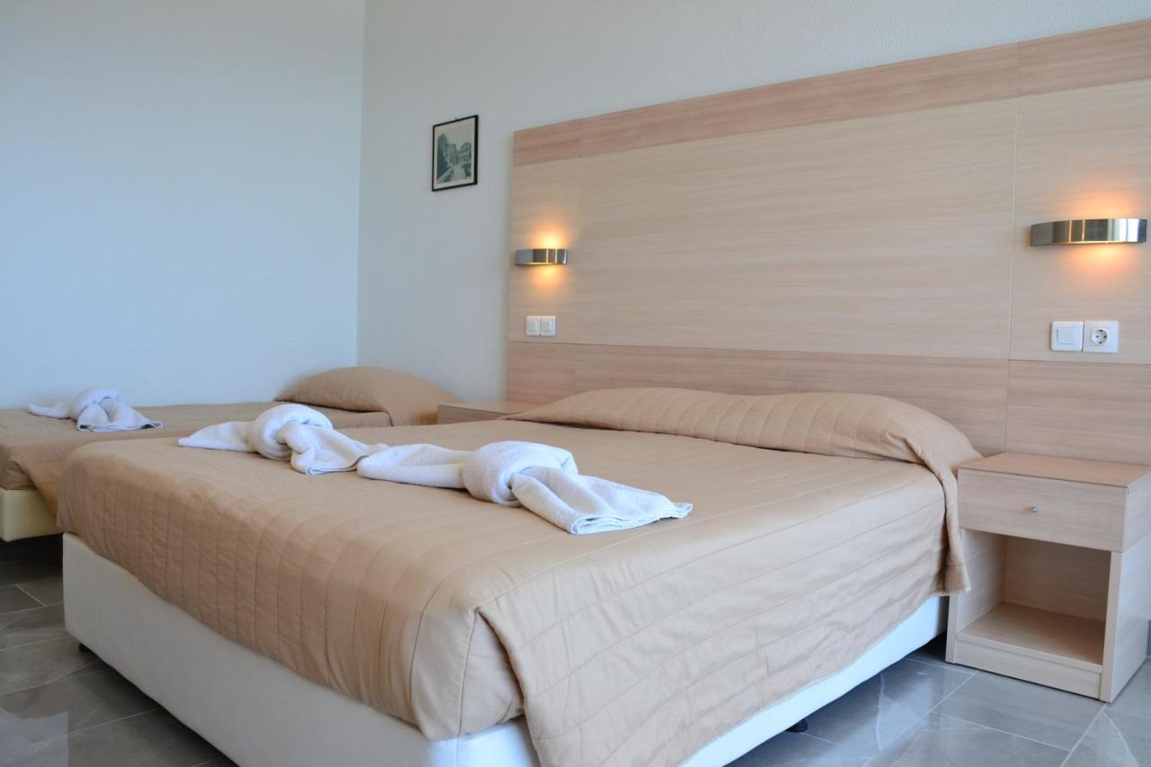 Triple Room Sea View